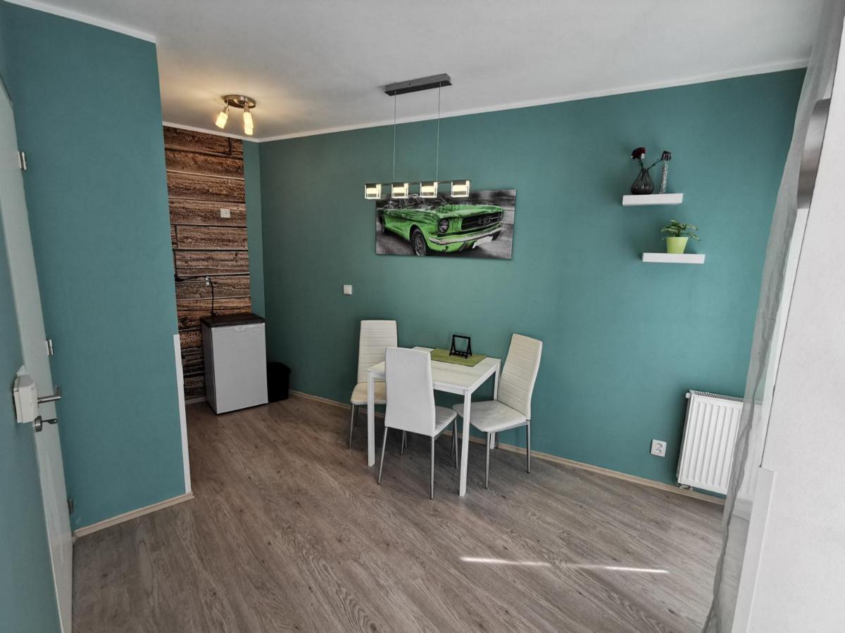 Apartman Mustang Klinovec Loucna pod Klinovcem Exterior photo